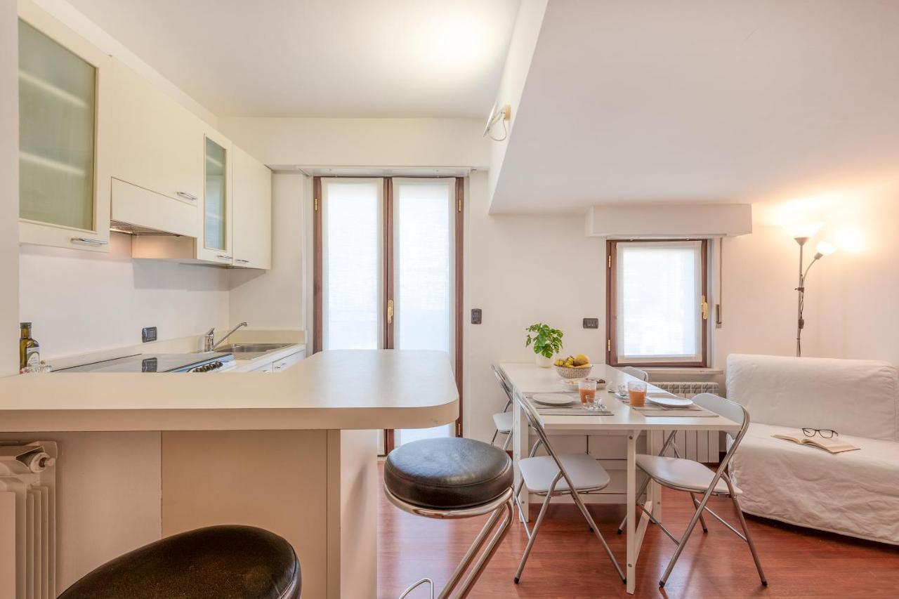 Ferrucci, 6 - Monolocale Al Settimo Cielo Daire Milano Dış mekan fotoğraf